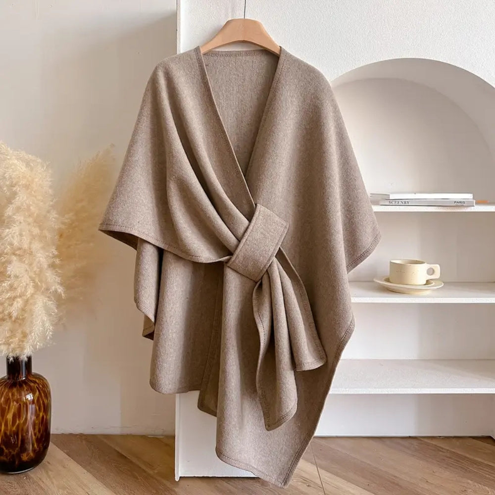 Stickad Poncho Shawl kappa bild 1