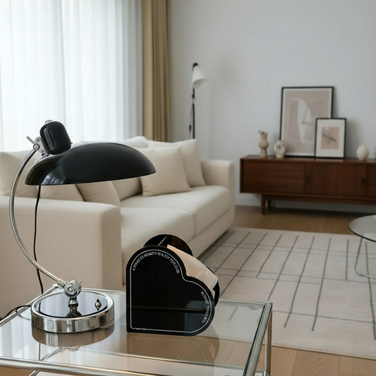 Skandinavisk minimalistisk skrivbordslampa med justerbar böjd Arm bild 1