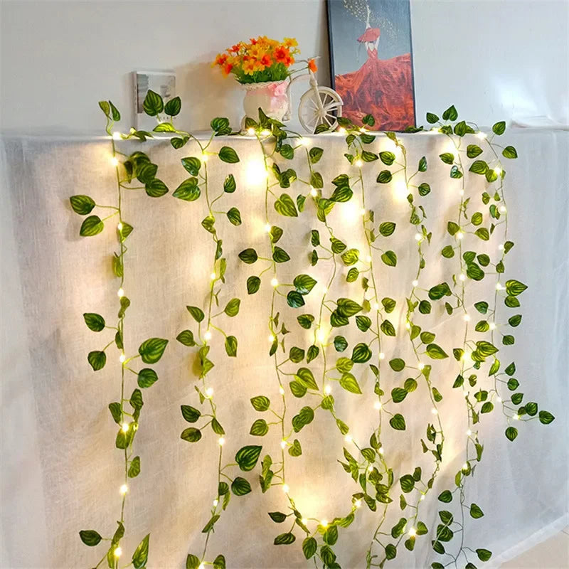 Minimalistisk ljusslinga med blommor och blad bild 3