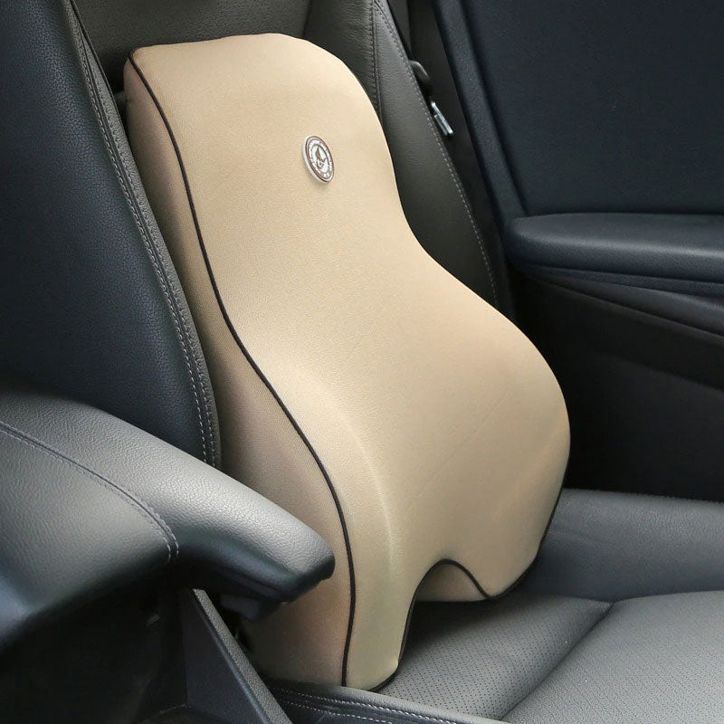 Närbild av ergonomisk ryggkudde för bilstolar, kontorsstolar och långa resor