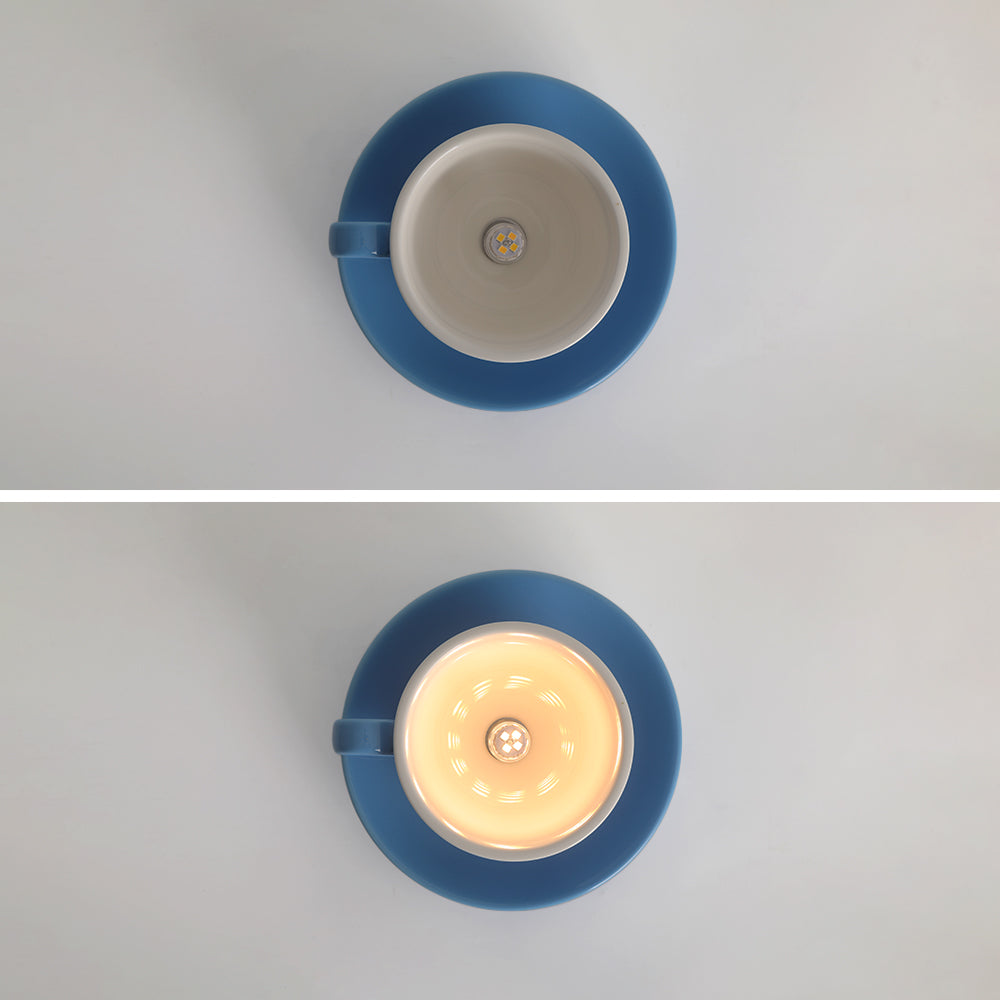 Minimalistisk taklampa i form av en kopp bild 5