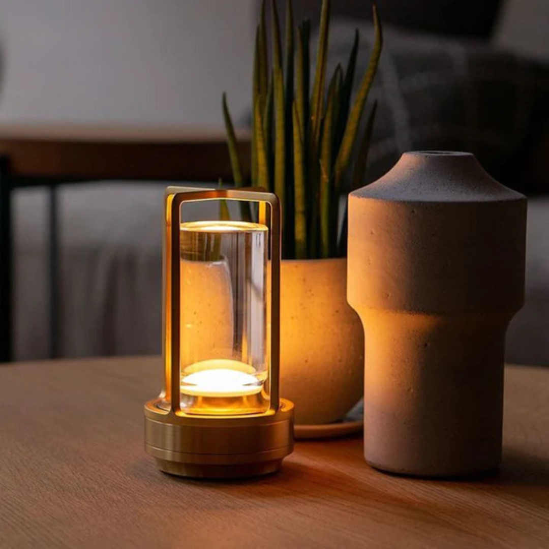 Skandinavisk trådlös uppladdningsbar stilren LED bordslampa bild 3