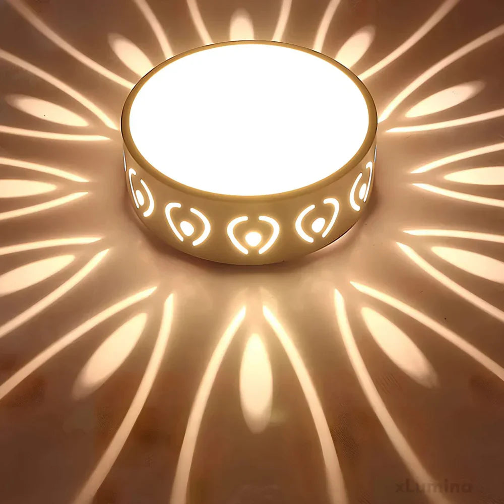 Modern energisnål LED-taklampa bild 1