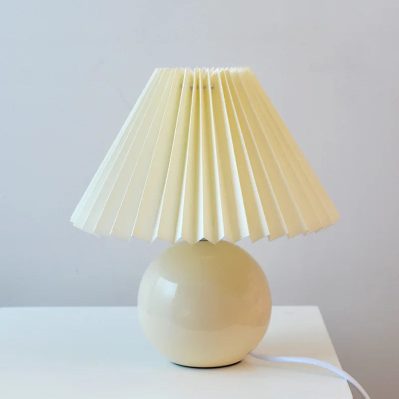 Minimalistisk vintage plisserad skärm bordslampa bild 17