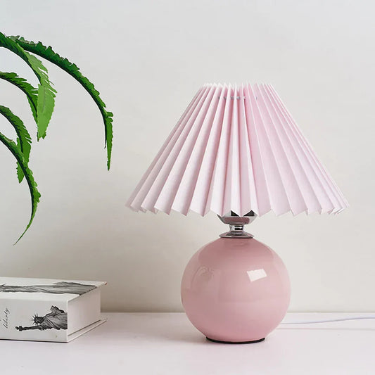 Minimalistisk vintage plisserad skärm bordslampa bild 1