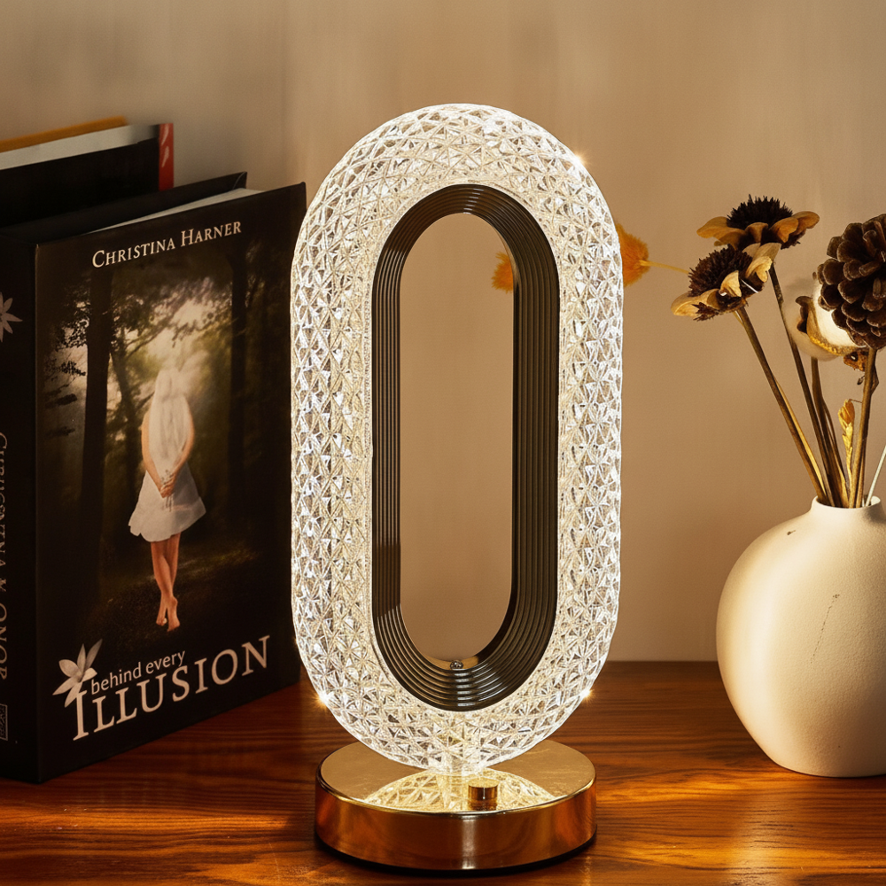 Kristalllampa LED – elegant dekoration på bokhylla