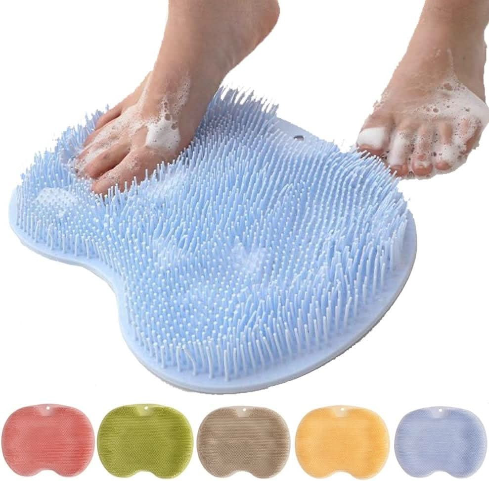 Blå silikonfotscrubber med tvålskum