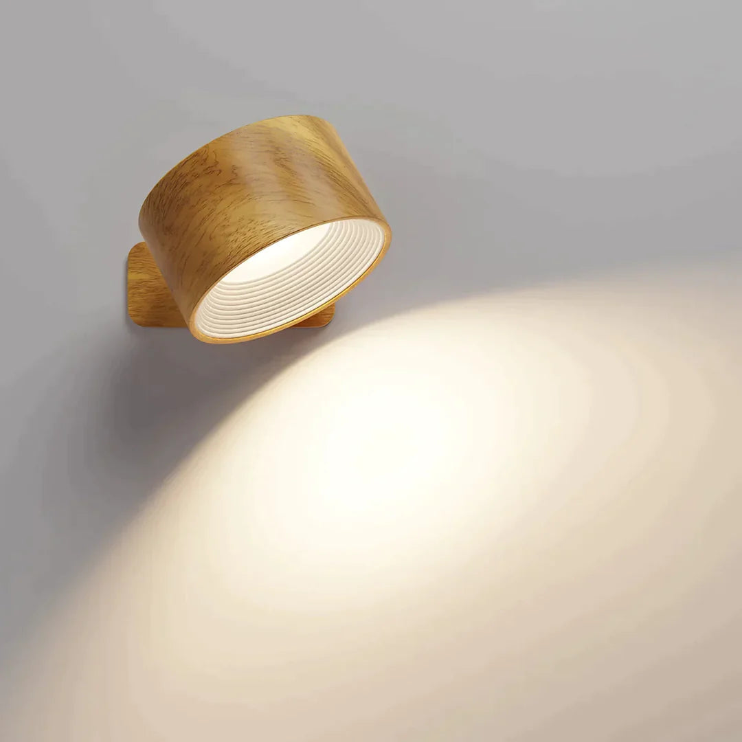 Nordisk Ljus Vägglampa Ek – studio hero