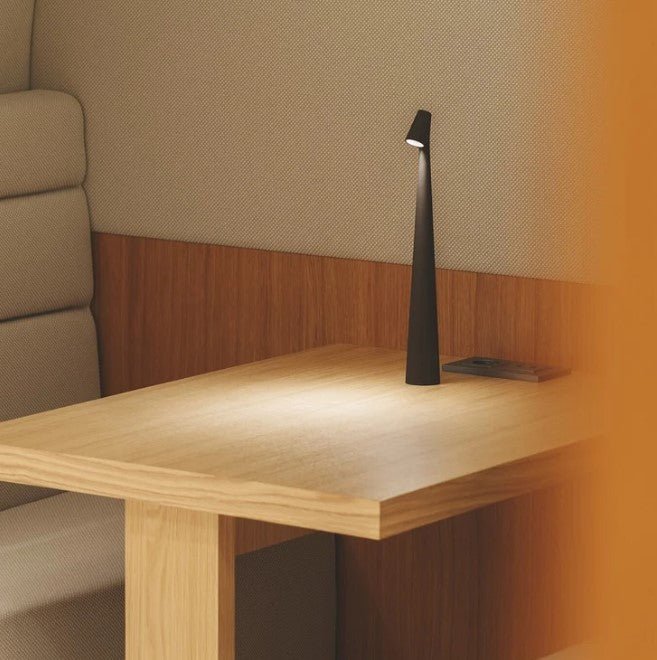 Minimalistisk LED bordslampa bild 19