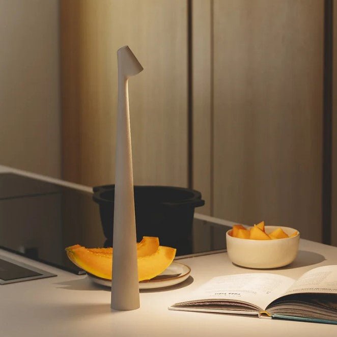 Minimalistisk LED bordslampa bild 17