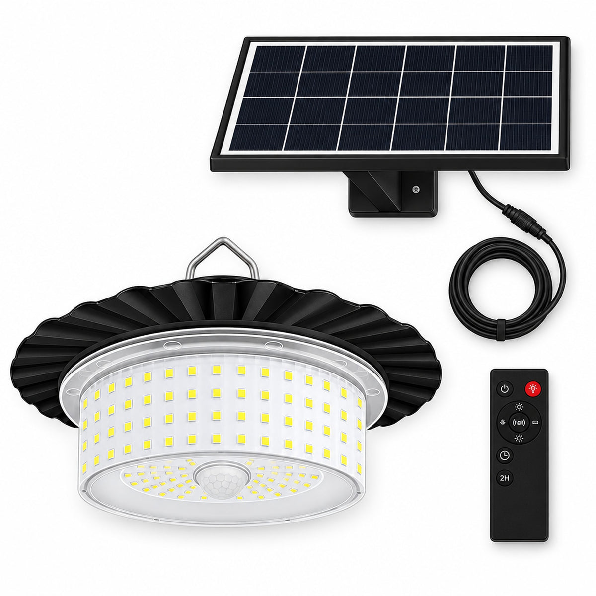 Lampa, solpanel, kabel och fjärrkontroll uppradade på vit yta
